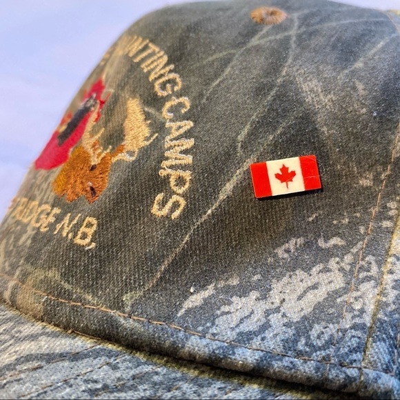 Henderson's Hunting Camps Skedaddle Ridge N.B. Camo Cap Hat OSFM - Picture 7 of 14